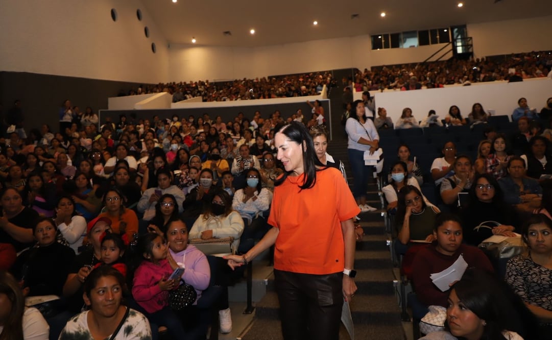 Lía Limón refrendó su compromiso de mantener una política integral y circular para las mujeres. Foto: Especial