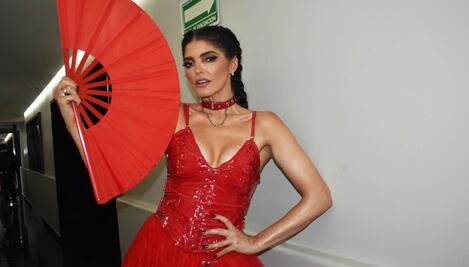 Ana Bárbara prepara los últimos detalles para su “boda” con Mónica Naranjo