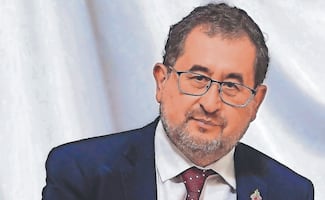 Negocian paz en marchas por aniversario del caso Ayotzinapa