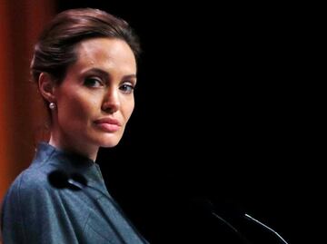 Angelina Jolie fue entrevistada por el FBI