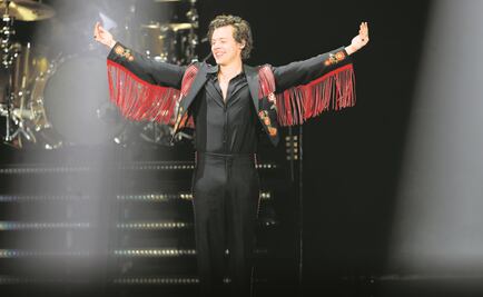 Harry Styles enloquece a fans en el Palacio de los Deportes