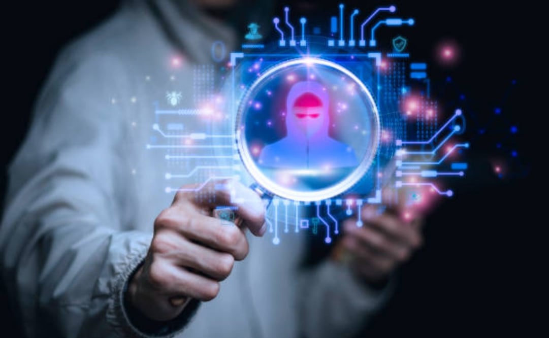 Según las autoridades, los rostros y datos personales de esas identidades fueron generados mediante herramientas avanzadas de inteligencia artificial. Foto: iStock