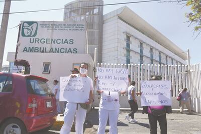 Médicos protestan por falta de insumos