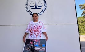 Desplazada indígena de Guerrero denuncia a "Los Ardillos" en la Corte Penal Internacional; "el mundo tiene que intervenir", dice