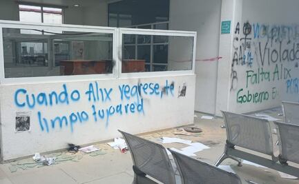 Feministas destrozan Centro de Justicia de Edomex por desaparición de menor de edad