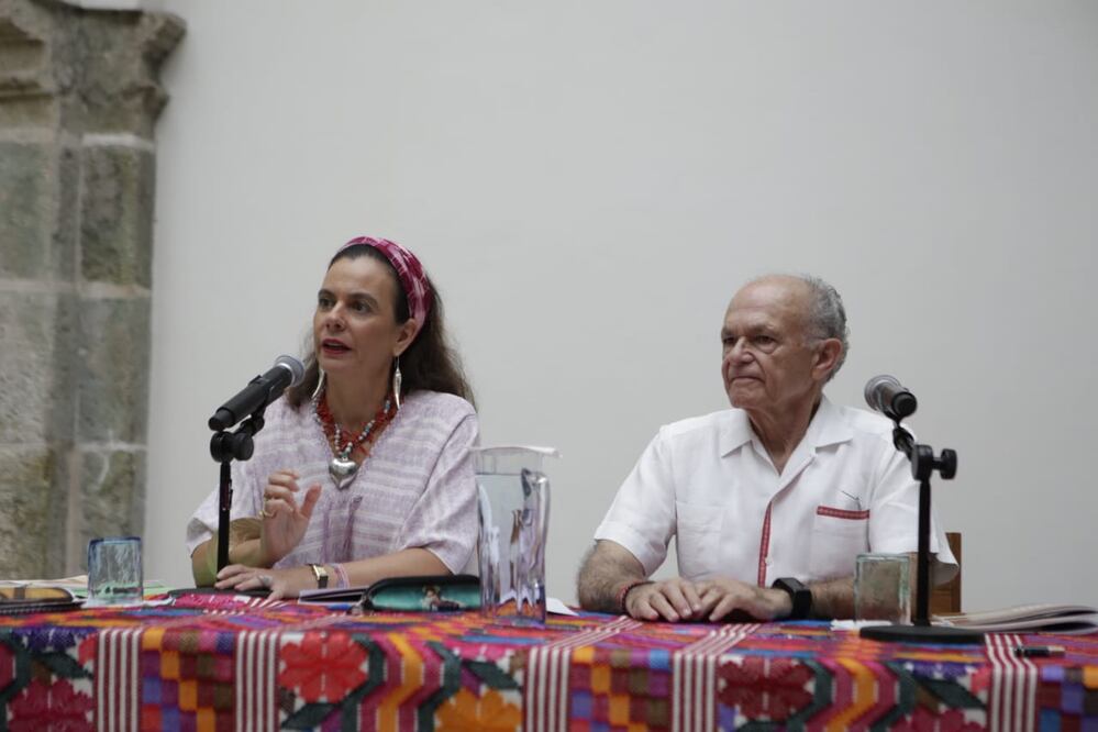 Harp Helú señaló que el SAT constantemente les “manda felicitaciones y todo”. Foto: Mario Arturo Martínez / EL UNIVERSAL