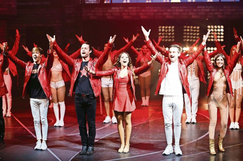 Danna Paola reconoce que estuvo muy cobijada y protegida por sus compañeros de escena. FOTO: AGUSTÍN SALINAS. EL UNIVERSAL