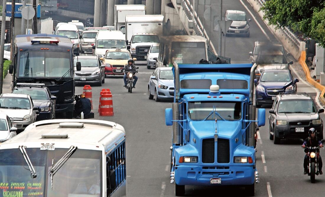 Por la mala calidad del aire se activó ayer la Fase 1 de Contingencia Ambiental, luego de que se alcanzaron 151 puntos Imeca (LUCÍA GODÍNEZ. EL UNIVERSAL)