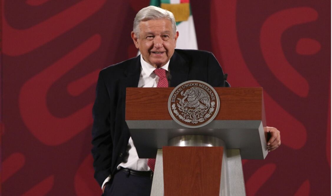 López Obrador afirmó que las dos principales empresas que comercializan el producto en el país hicieron el compromiso de no aumentar el precio y “se está buscando la posibilidad de que baje”. Foto: Carlos Mejía