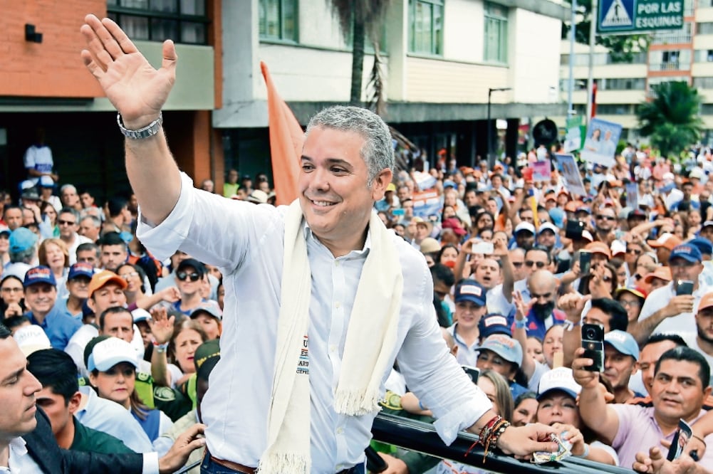 Iván Duque el pasado 10 de junio durante un acto de campaña en la localidad de Armenia, en Colombia (FERNANDO VERGARA. AP)