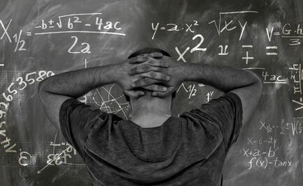 En Reino Unido un algoritmo decidió los ingresos a la universidad y los estudiantes están furiosos