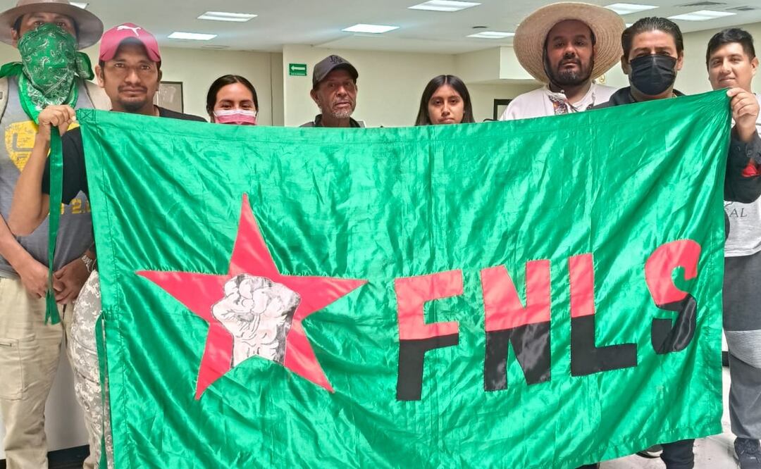 Integrantes del Frente Nacional de Lucha por el Socialismo (FNLS) (31/10/2025). Foto: Nataly Romero / EL UNIVERSAL