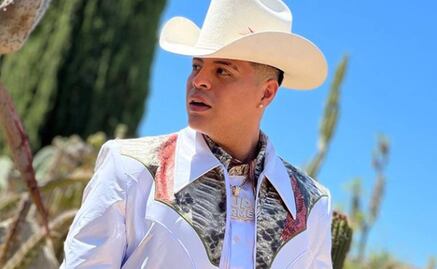 Grupo Firme responde a las críticas con nueva canción: "Si el dinero está en mi cuenta yo no sé qué les molesta"