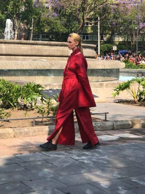 MBFWMx: Julia y Renata y su juego de proporciones