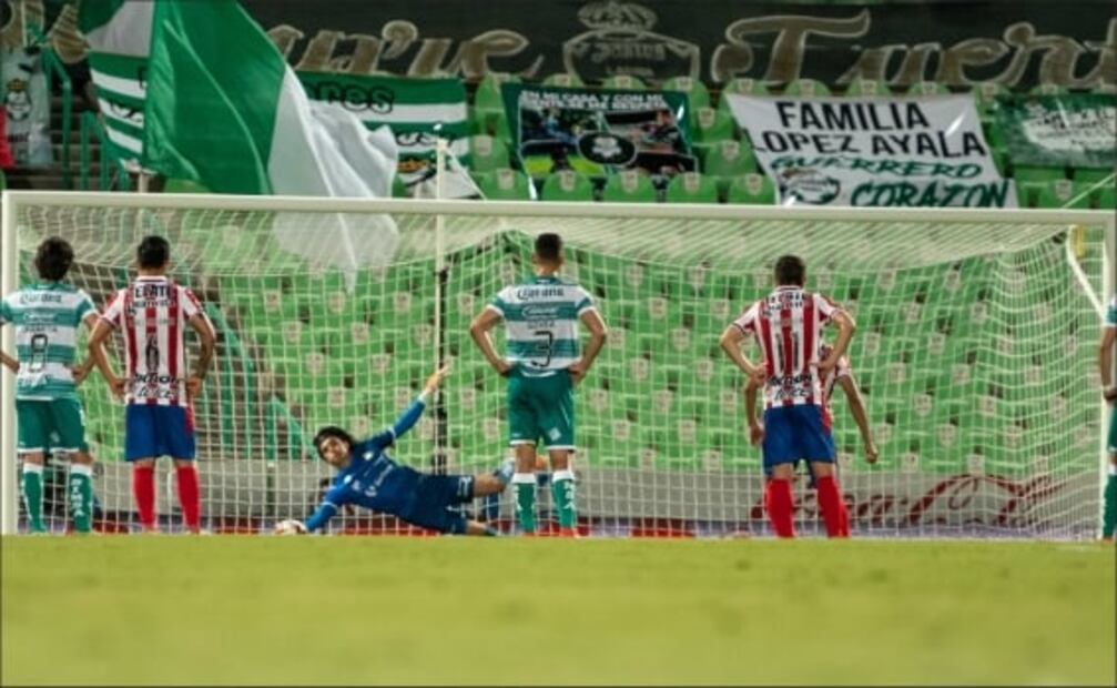 Carlos Acevedo y otros porteros atajadores de penaltis del futbol mexicano
