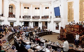 Acumula Congreso iniciativas por despojo