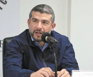 Meten freno a presidente de la Jucopo