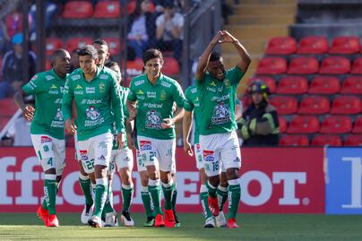 León goleó como visitante al Quéretaro