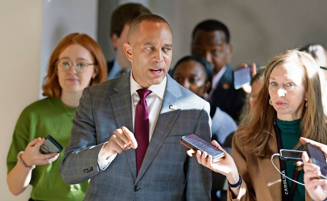 Hakeem Jeffries, el líder de la minoría demócrata de la Cámara de Representantes de Estados Unidos. Foto: Will Oliver | EFE