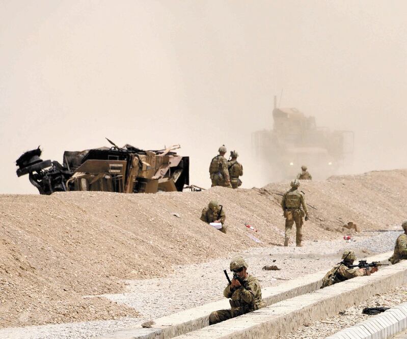 Soldados estadounidenses, cerca de donde ocurrió un ataque del Talibán, en Kandahar, en agosto de 2017. Foto: JAVED TANVEER. AFP