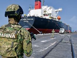 Citan a contralmirante Fernando Farías, implicado en red de huachicol, en el Altiplano; debe acudir o perderá suspensión de orden de captura