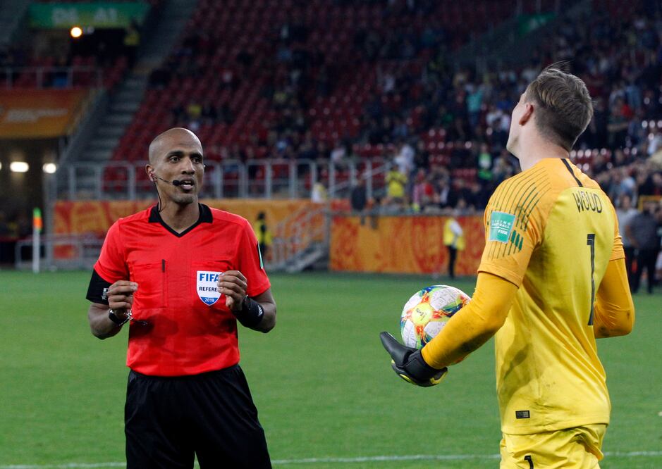 AP Photo/Czarek Sokolowski