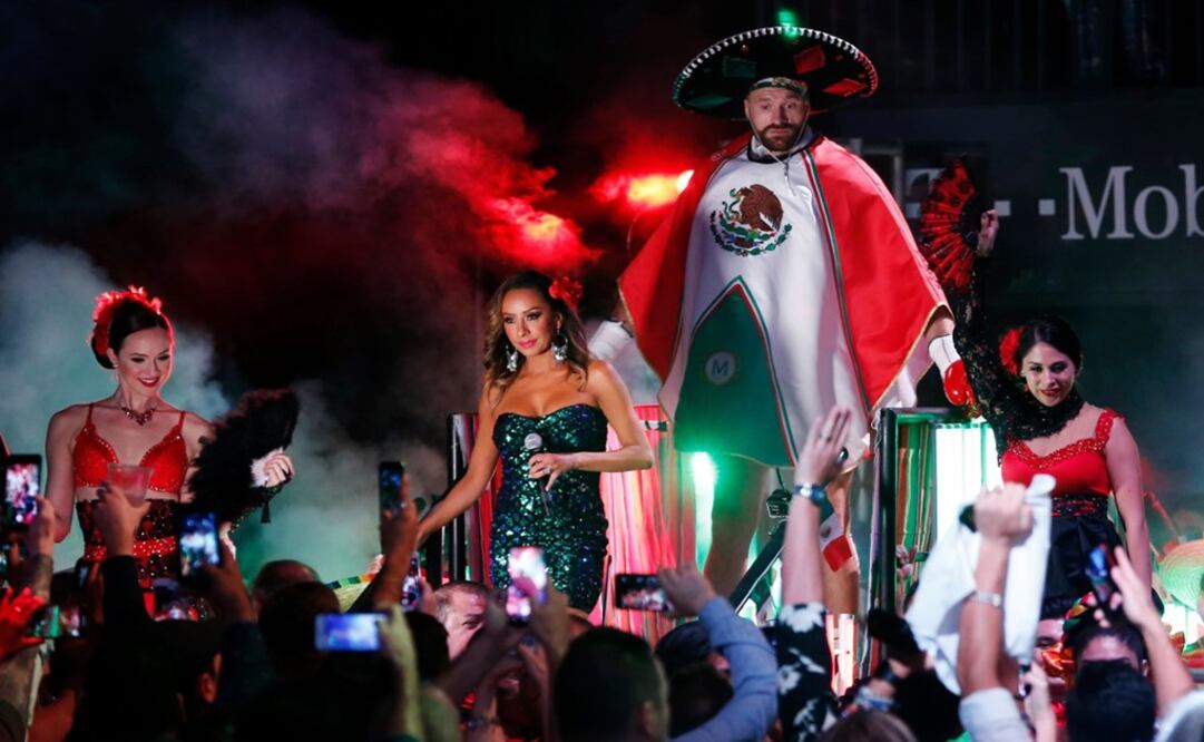 Tyson Fury during the ring walk ahead of the fight – Photo: REUTERS/Steve Marcus