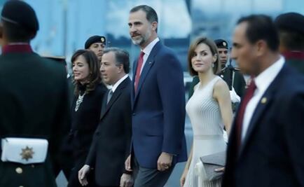 Monarchs of Spain arrive in Mexico