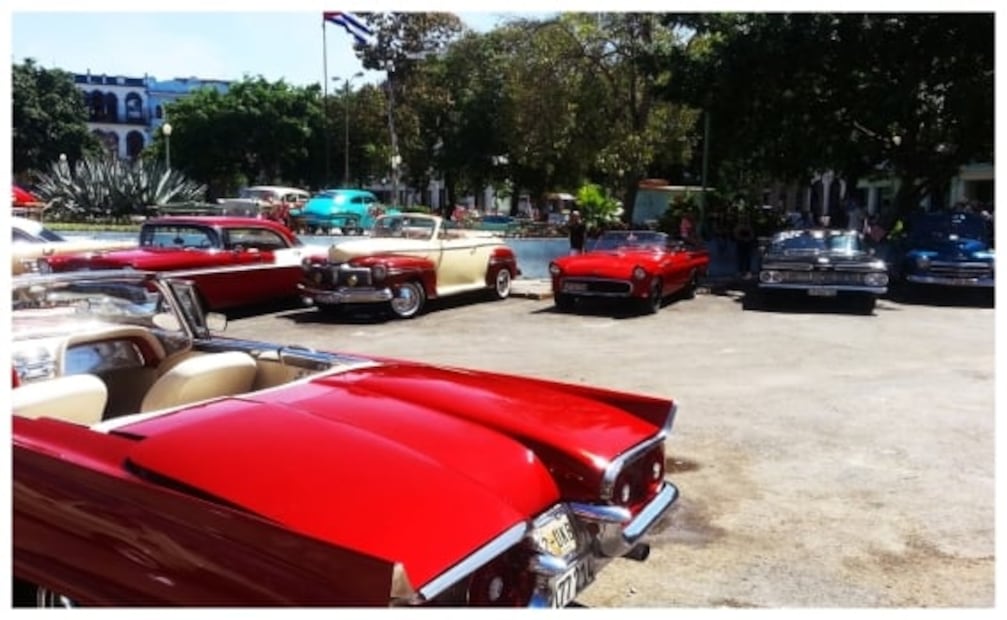 El auto clásico de la CDMX al que le das cuerda para que funcione