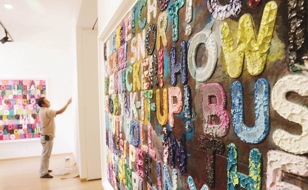 Bochner ha expuesto en museos como The Jewish Museum, de Nueva York, y The Whitechapel Gallery, de Londres