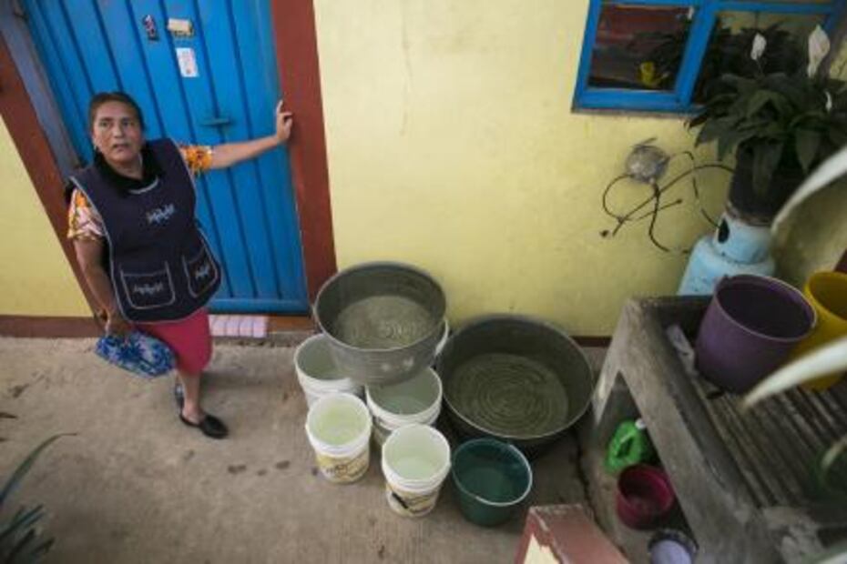 Ayutla: 14 meses sin derecho al agua
