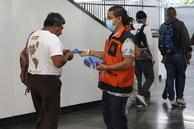 Contagios de Covid-19 de servidores públicos de CDMX superan los mil 600 