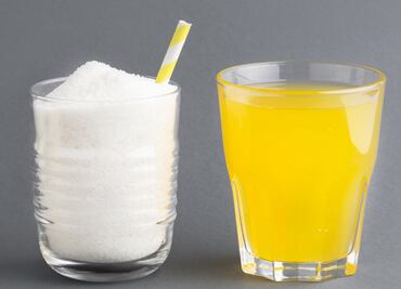 Tomar este jugo es equivalente a comer 7 cucharadas de azúcar