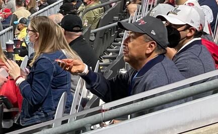 Por asistir al Super Bowl, cesan a Carlos Aranza Doniz, funcionario de Salud en Edomex