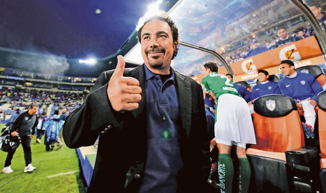 Hugo Sanchez, Director Tecnico del Pachuca, 2012. Foto: Hector Vivas/JAM MEDIA, archivo