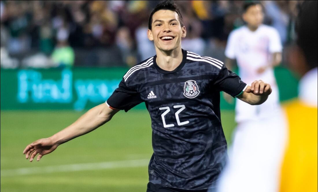 Hirving Lozano, el fichaje más caro del Napoli Foto: Imago7