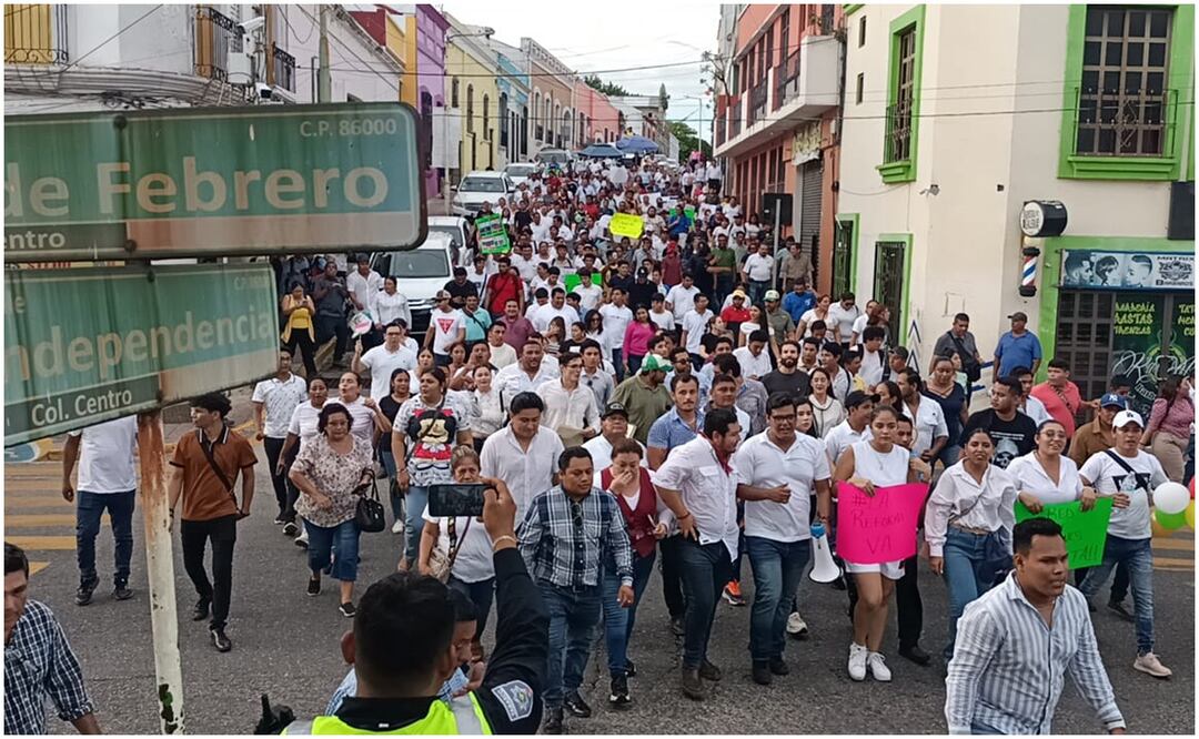 Marcha de universitarios en Tabasco a favor de la Reforma al Poder Judicial. Foto: Especial