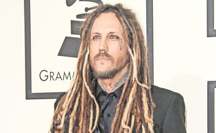 Guitarrista de Korn llama cobarde a Bennington