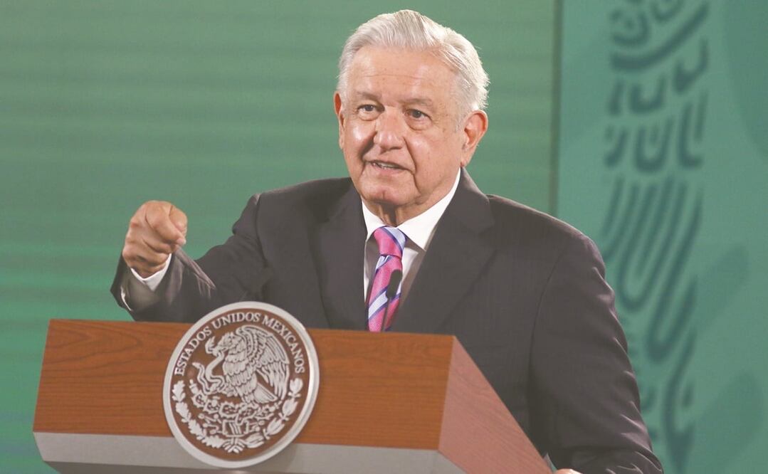 El Presidente dijo que el esquema para resguardar los cilindros de gas puede ser similar al que se usa con las pipas de gasolina. Foto: CARLOS MEJÍA. EL UNIVERSAL