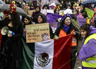 FOTOS: Mujeres marchan en el mundo contra la violencia de género y a favor de sus derechos