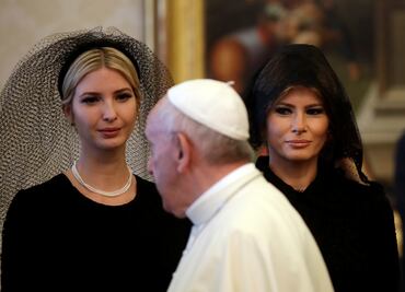 ¿Por qué Melania e Ivanka usaron velo en el Vaticano y no en Arabia Saudí?