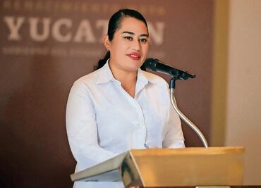 Alcaldesa pone su nombre por todos lados