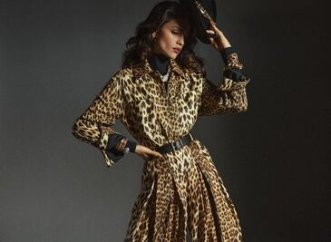 Eiza González posa para portada de Vogue al estilo de María Félix 