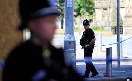 Manchester United and Ajax play final under the shadow of terrorism