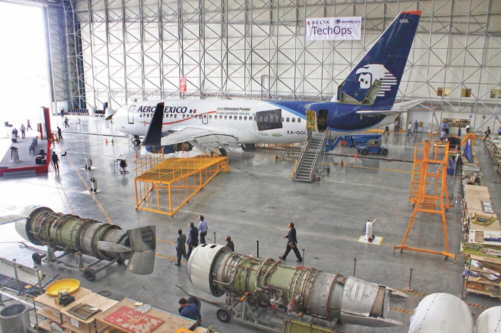 Aeroméxico ve injusto que el gobierno dio quintas libertades a Emirates para operar la ruta a Barcelona, cuando ya la cubría una aerolínea nacional. Foto: ARCHIVO EL UNIVERSAL