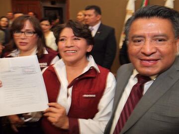 Delfina Gómez registra su candidatura por el Edomex