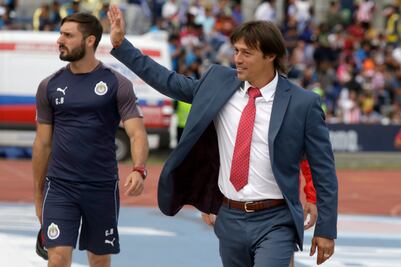 Matías Almeyda se queda en Chivas