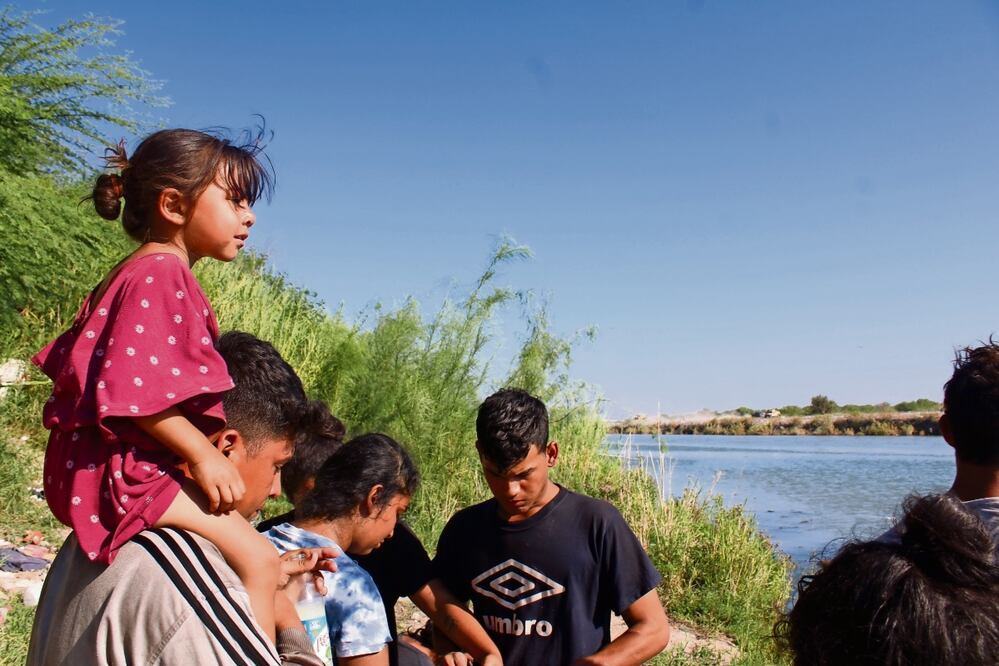 Migrantes venezolanos cruzaron medio continente para poder llegar hasta Piedras Negras, Coahuila, donde cruzaron el río Bravo. Foto: Francisco Rodríguez / EL UNIVERSAL