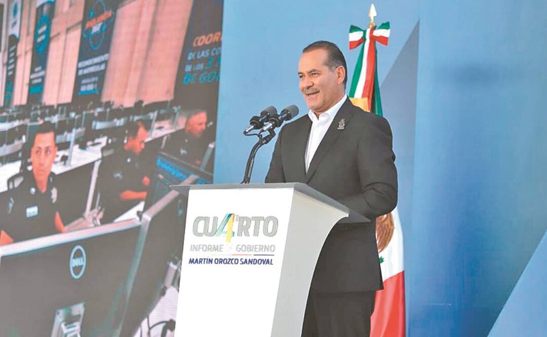 Martín Orozco dijo que en su gobierno se ha fortalecido y blindado a las corporaciones de seguridad estatal. Foto: Especial