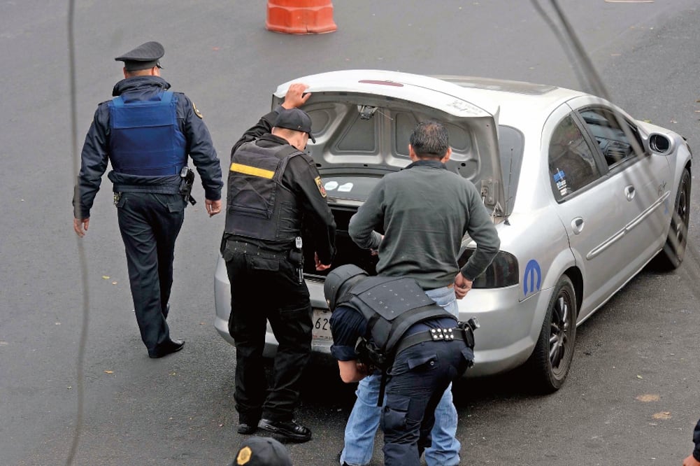 Detenidos que con información ayuden a combatir el crimen organizado podrán recibir una reducción de cuatro quintas partes de su condena (ARCHIVO EL UNIVERSAL)